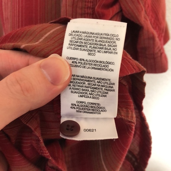 Mountain Hardwear Men’s Short Sleeve Button Down - Large - Picture 9 of 11